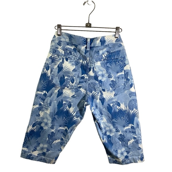 Tommy Bahama Bermuda Denim Shorts Floral in Download Blue - Picture 2 of 5